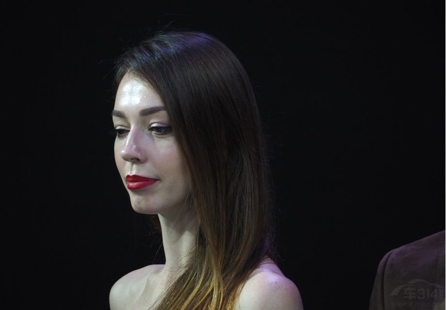 ��Ƶ�ͷ��������Ȼ������ͻ��ȡ�