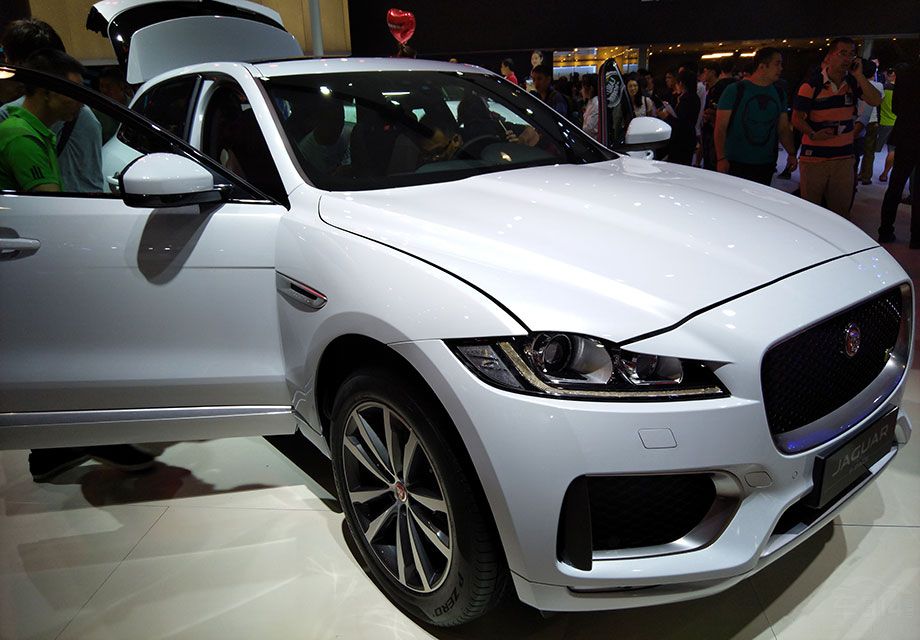 ������ֻ��һ������SUV���ݱ��Ծ�ΪF-PACE�ĸ��䳵�����䱸��22Ӣ�����챡�