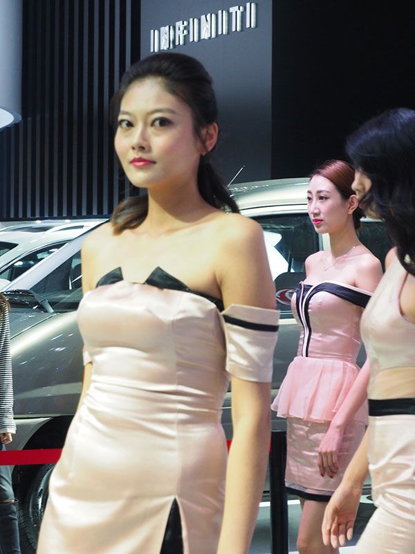 �����ǲ�����΢�е���ˣ����ǳ��ż���