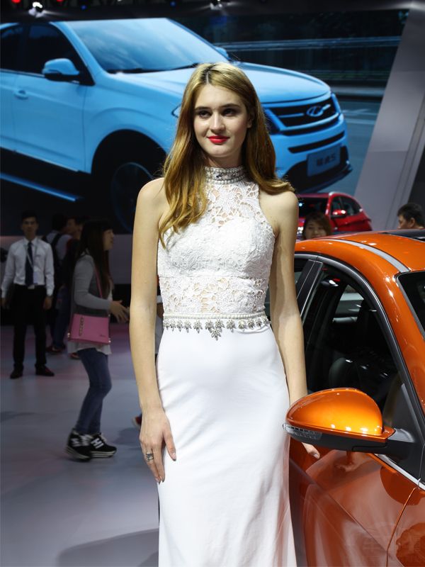 һ˫��������ӣ���Ȼ��������ɳĮ��ĸ�Ȫһ�����峺��������ͬһ����ˮ�����˼���������ϧ�� 