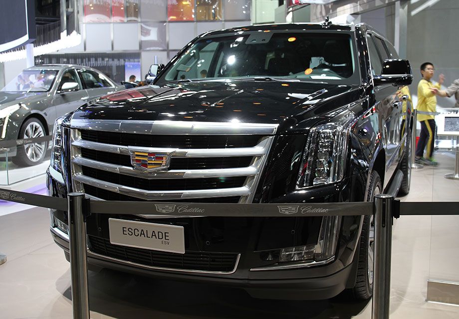 ���׵��ǿ���������1999���Ƴ���һ��ȫ�ߴ�SUV���������Ӵ��Դ�ռ����ơ�