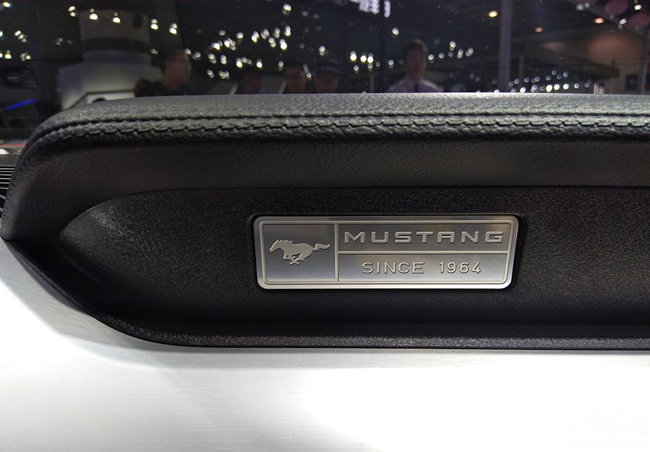 ����Ұ��������һ��2.3T��������ѹ�ĸ׷�������