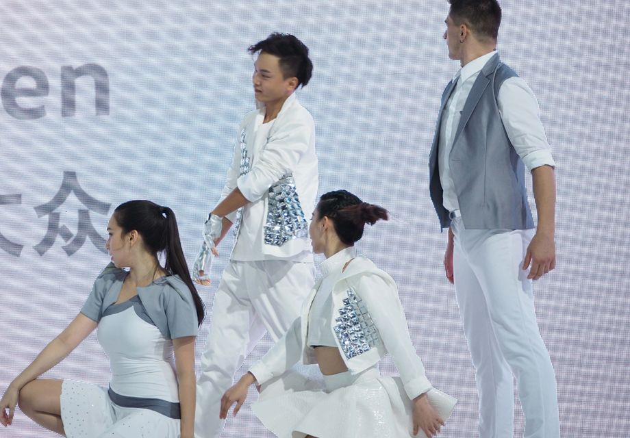 Ϊʲô�����Ǳߣ����ע��