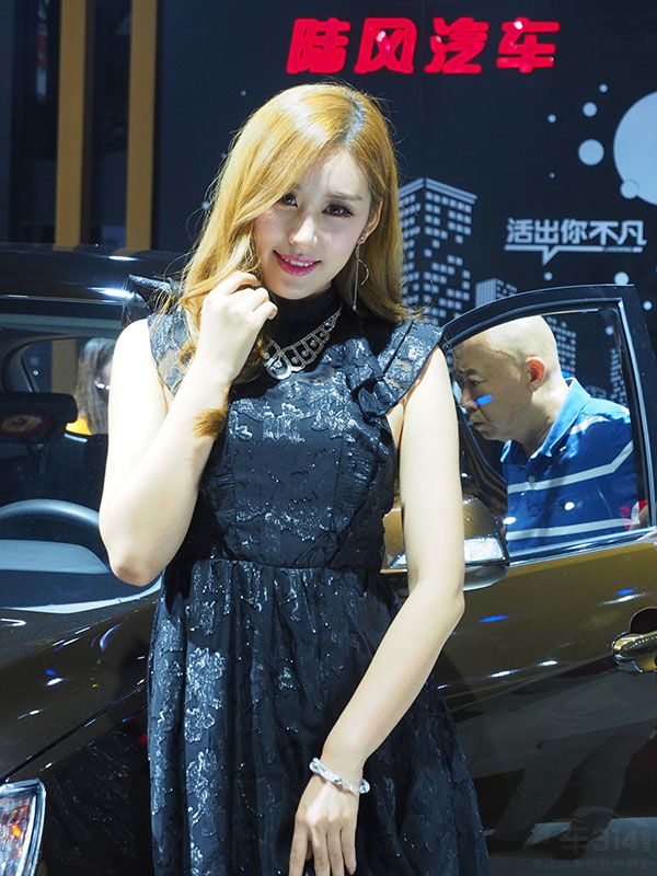 ��ô���˵Ĺ������徭��ס�ջ󣬾�Ȼר�Ŀ�����