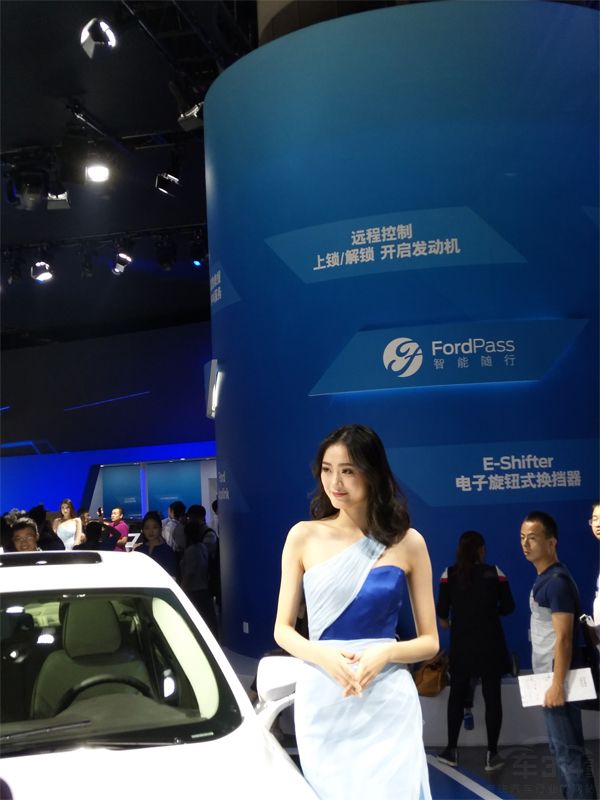 ������ü������ϸ�����ι��������Ľ�ë����������