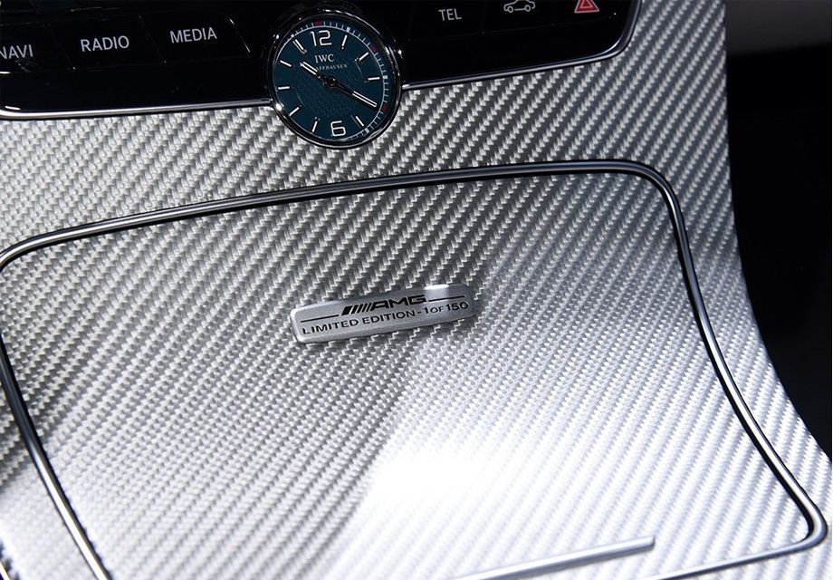 ������ɫ�ķ�Χ�Ƶ�׺�������˶����ܡ�