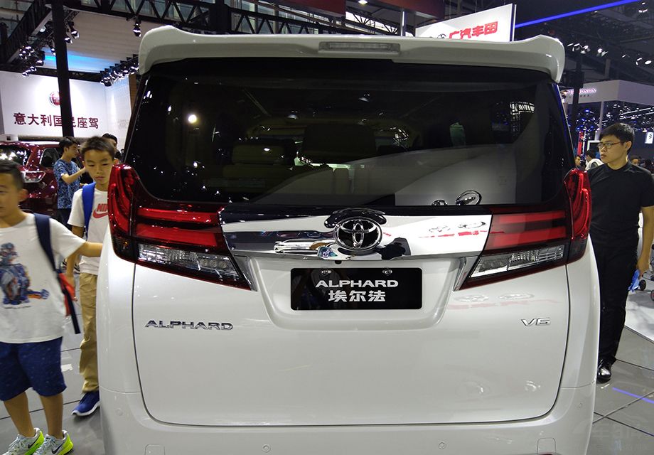 ��������ʦ�Ѿ����׵İ���ӹ�����Ժ�Ϭ���Ҿ��й����Ե�ǰ����ƣ��ð�����������һ���˶����������ڿƼ��Ժ��������ϵ���������ֵ�ÿ϶��ġ�