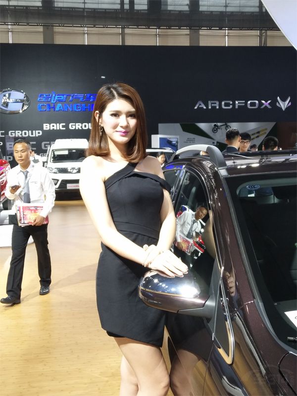 ����С�����ͺ;��µ���٣����Ѫ��һ�����ض���Ŀ��������