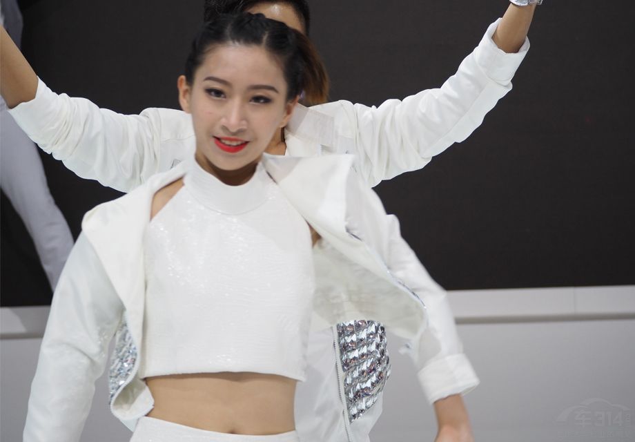 ��Ů��ô��С����Ȼ�Ѻ���ĵ�ס�ˣ�