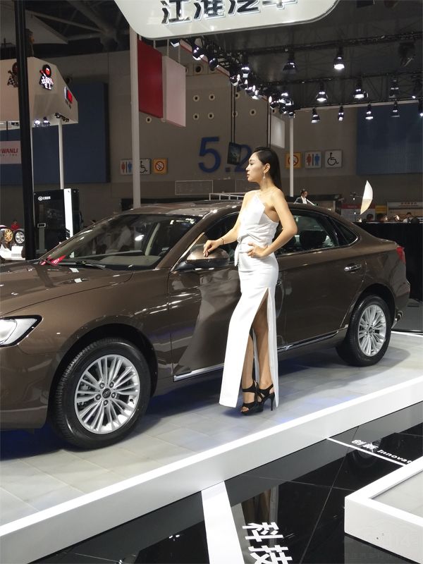 �浣�������߹⡣