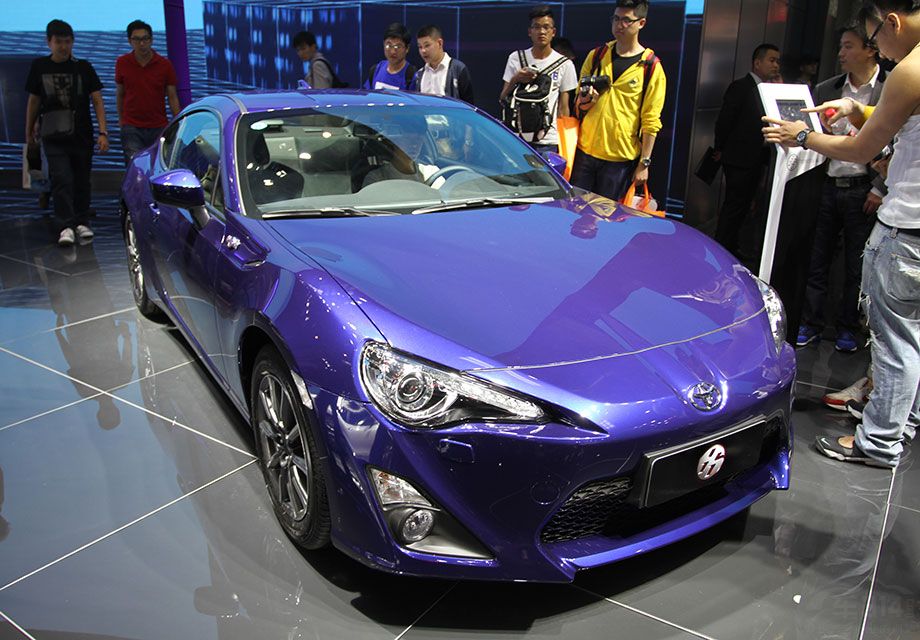 ����ȫ���ƽ���ܳ�����86���ܶ��˶���������Ȥ�����������Ϊ��ͷ����D�����е�AE86��