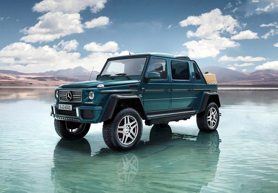 �������棬���ͺ�G 650 Landaulet������һ̨������AMG G65���͵�6.0L˫������ѹV12�����������������ʴﵽ��463kW�����Ť��1000N��m����֮ƥ�����7������һ������䡣