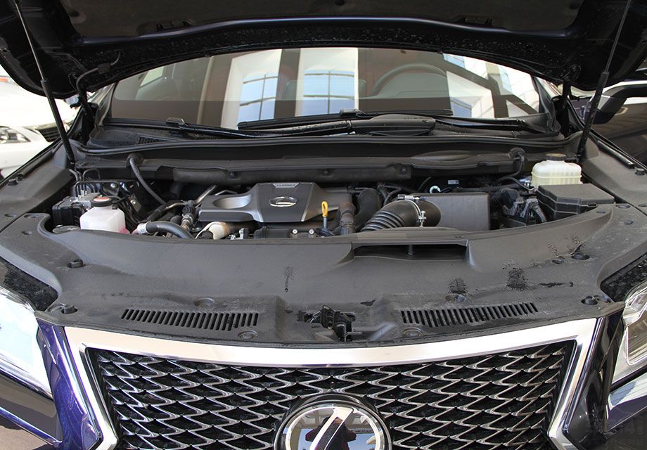 �������棬�׿���˹RX������2.0T��3.5L�춯�����������Ӧ������ʷֱ�Ϊ238������262��������ֵŤ�طֱ�Ϊ350ţ���׺�335ţ���ס�