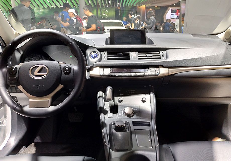 �����п�̨����Ƽ���������͸�ź���������������������ʵ����ܹ��գ��ָ�һ����