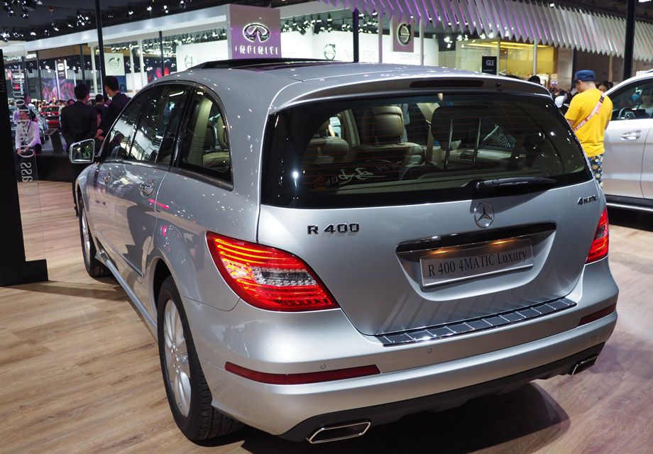 ��Ϊһ���������MPV������R��ȫϵ����4MATICȫʱ����ϵͳҲ���ټ�����ʹ�����߱��˸�ǿ�ĵ�·ͨ���ԡ�