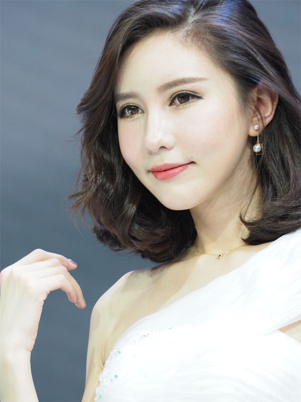 Ƥ����������ò����������