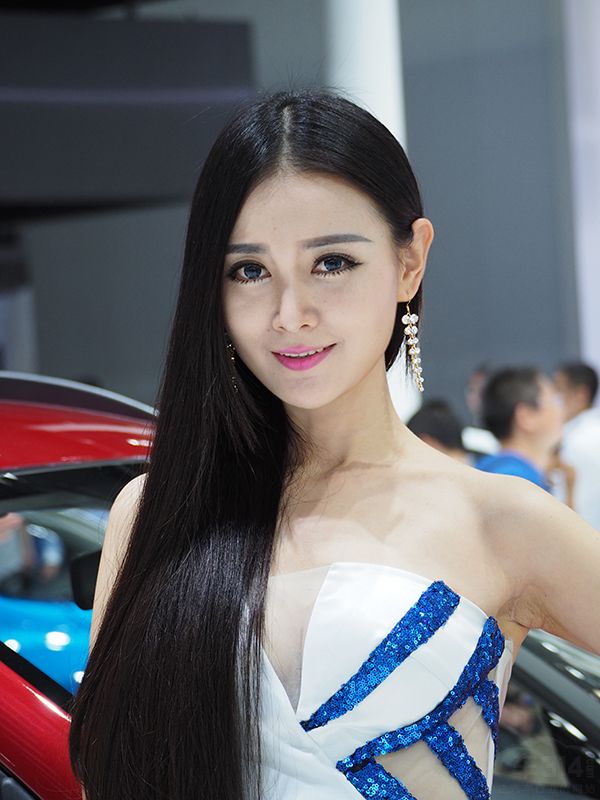 �ں������ĳ���������������Ů�����ʣ�������ֵ�������˼��֡�