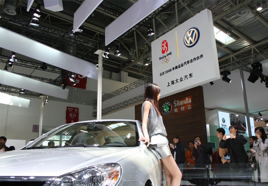 ��չ����Ů���ƣ�����������ôһ������Ů���ǰ���һ�������������й��ڡ�