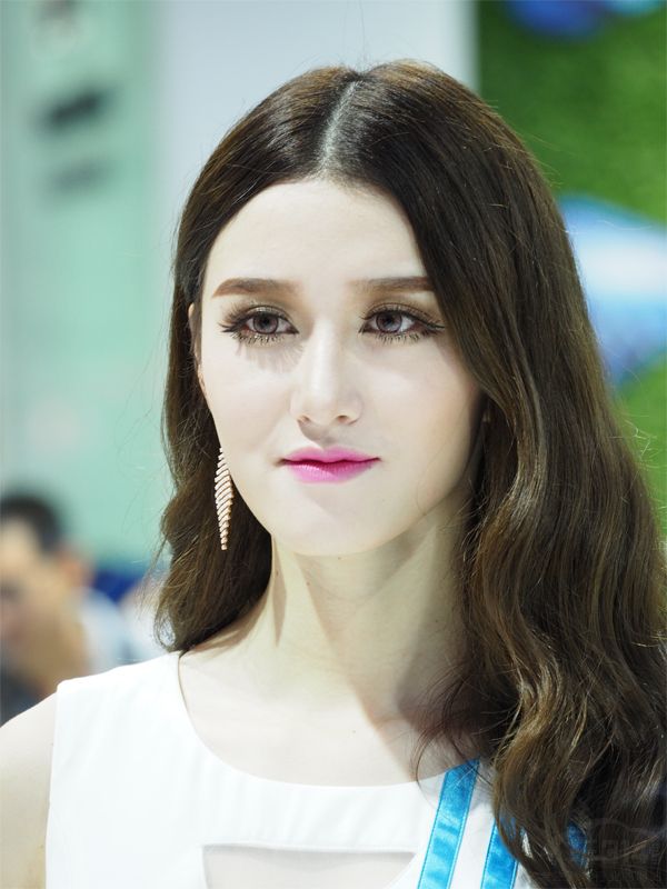 л�Ȳ��ں������ӣ��ܳ�չ�ˣ�