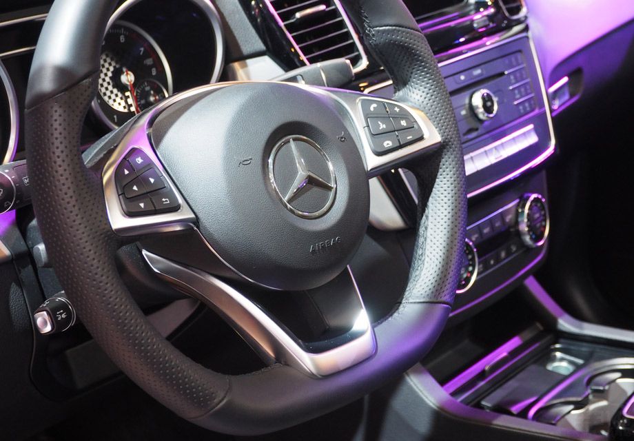 ����ϵͳ���棬����GLE������2.2T(���Ͱ�)��3.0T(���ֹ���)��5�ְ汾��������ѹ�����������а���������Ͱ汾��