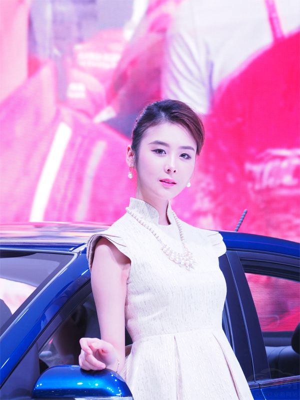 С��ߴ�����Ƥ��΢Ц��