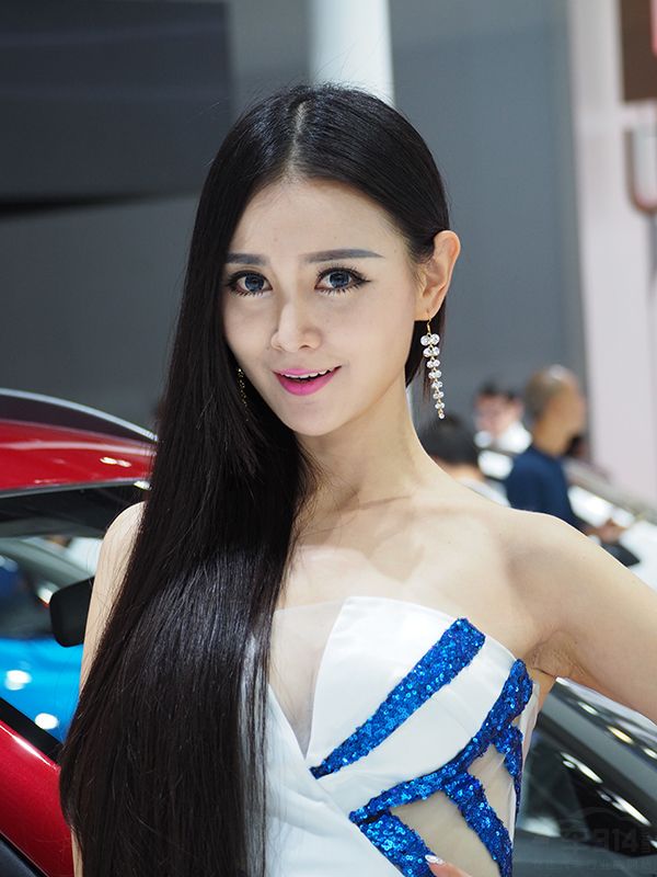 ��Ů�������ͷ���ƺ��������ʶ������˸ı䡣