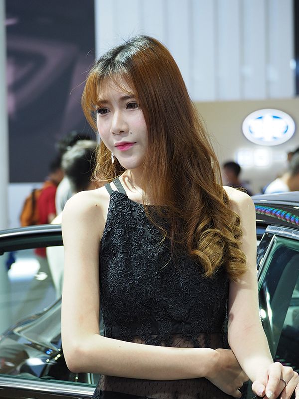 ����֮�䣬��ʾ�˲�һ�������С�