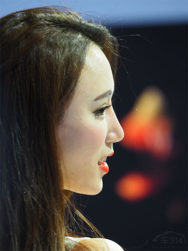 ����¶���˾��µ���١�