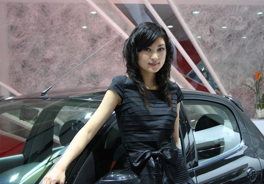 ʱ�ж�����������Ů��ģ��