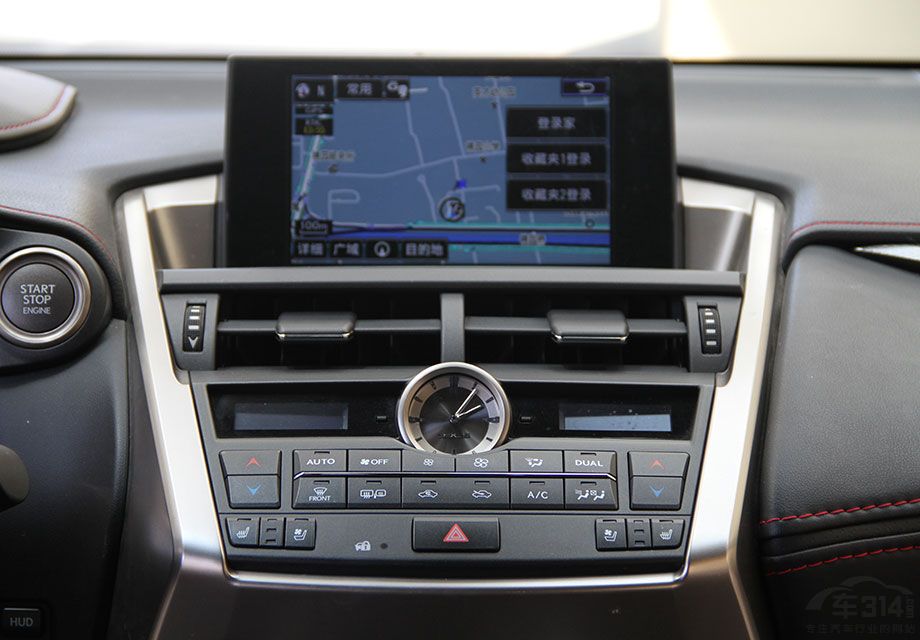 �п�̨�����䱸��һ��7Ӣ��Ĳ�ɫ��ʾ�������������Ļ����ȫ�¿����Ĵ���ʽ��ý�����ϵͳ��