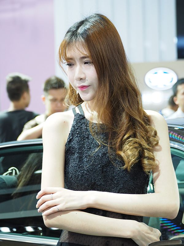 Ƥ��������Ů�����൱����������