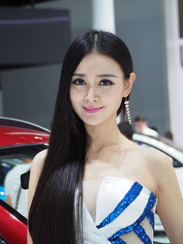 ��Ů��ģ�������ƺ�������ô������Ŀ���������Ｘ����Ҫ�β������ˡ�