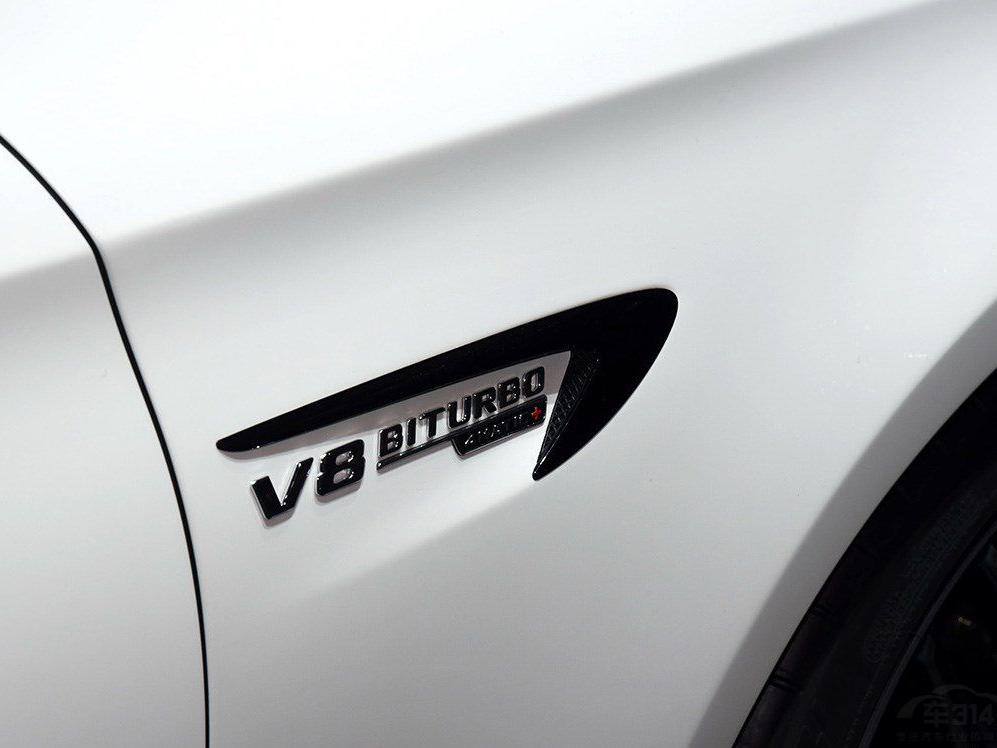 ȫ��AMG E63 S���а�����пɱ�������Һ�����Ӧ������