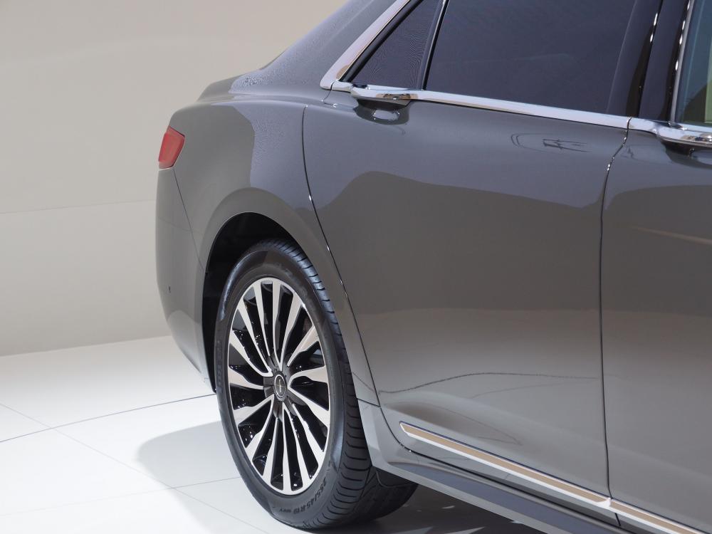 ���ĳ����߷ֱ�Ϊ5115/1912/1491��1492��mm�����Ϊ2994mm��