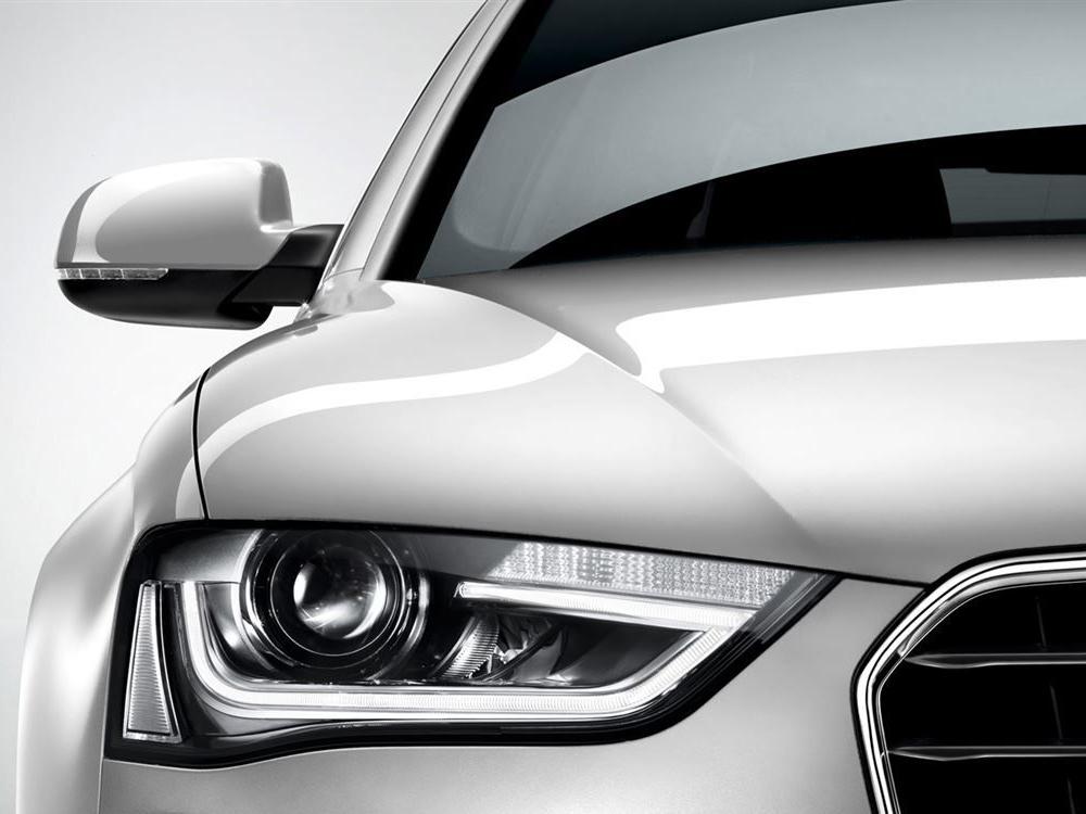 ȫ�°µ�A4L������ϳ��˲����˼���ʽ��ǰ��֮�⣬�����������ֿ�͵���������û��̫��ľ�ϲ��