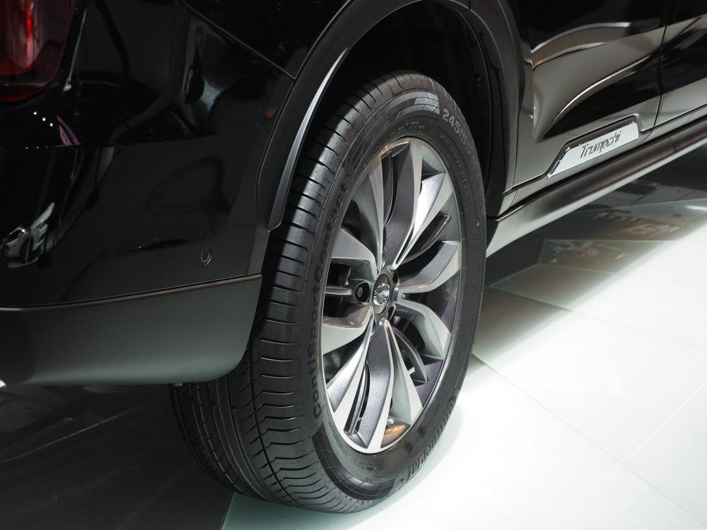 �������棬����GS8������һ̨2.0T������ѹ�������������197��������ֵŤ��300N��m��