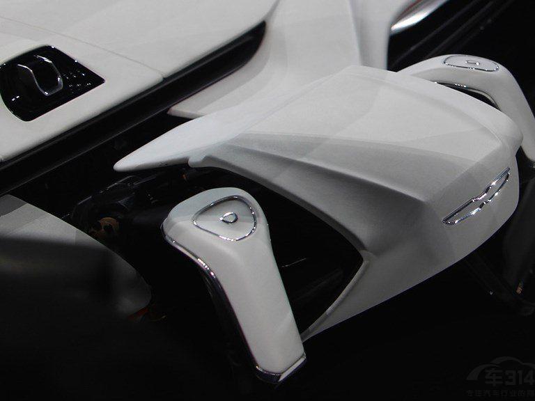 �����������൱���ء�