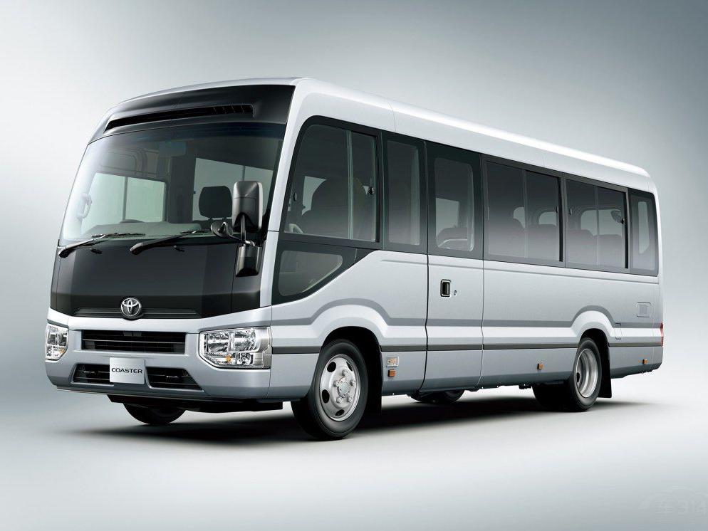 ��һ����˹���������������Ӳ�ʣ�ǰ���粣���·�������ʹ���˴������ɫ�������ʡ�