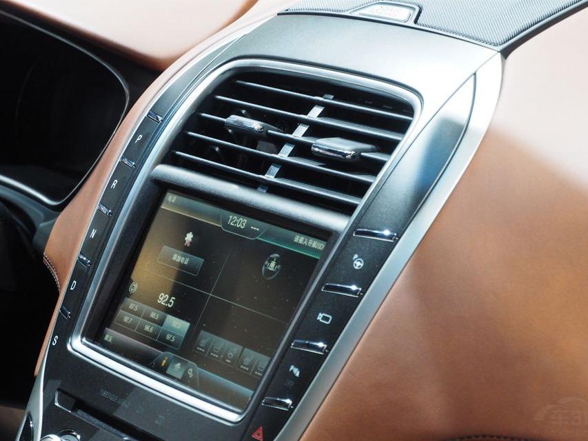 ������߽��ĵĸ�����ơ��ḻ���Ƚ��������������Ĳ��ѡ�