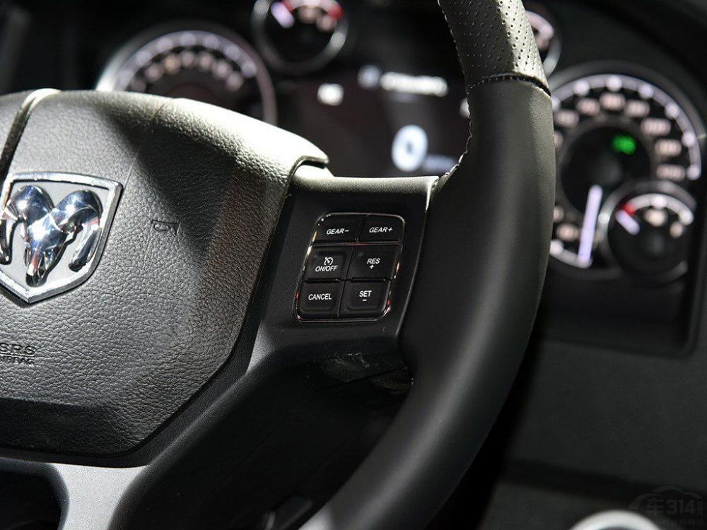 �û����Ը���������ҪѡװKatskin��ɫ��Ƥ���Ρ�