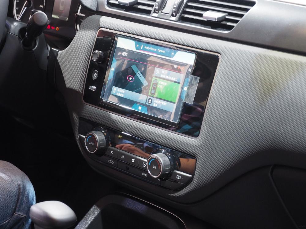 ���������ϳˣ��п��������������ܹ��գ����滹����·��������ͬ������ʳ���Ȳ���ѷɫ��