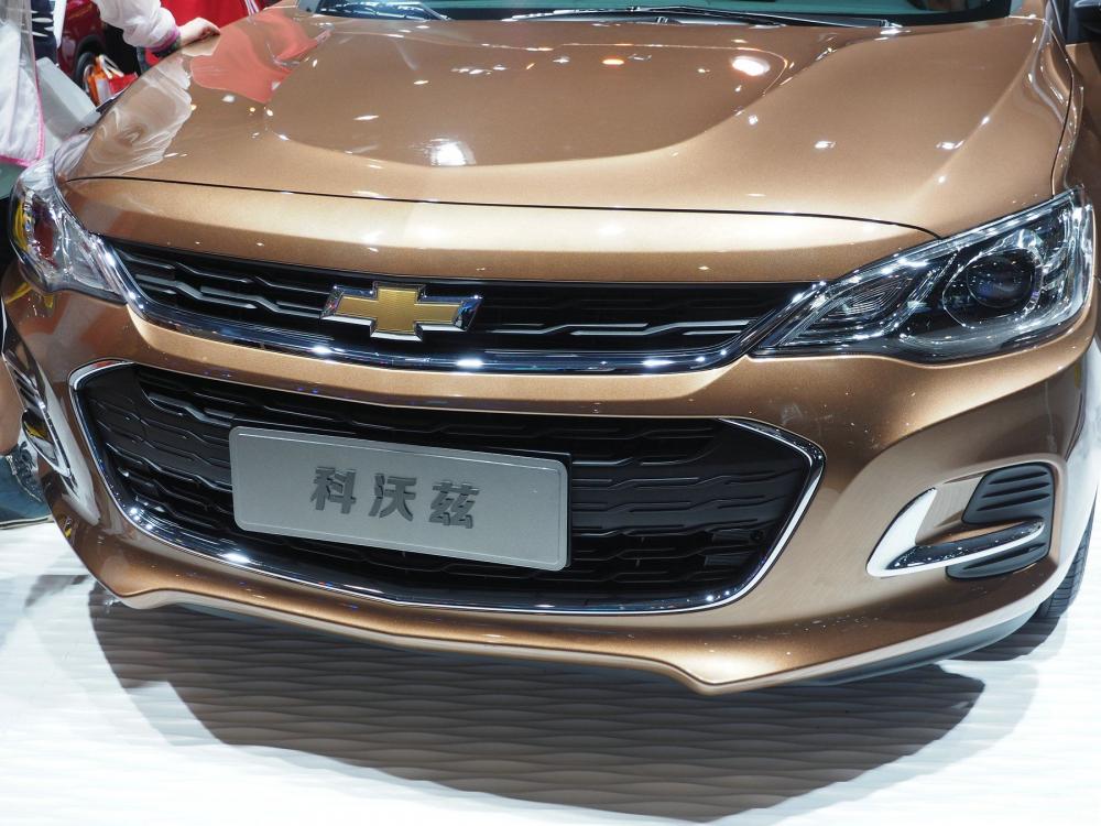 �����Ȳ�����ѩ����ȫ�µļ���ʽǰ����Ϭ���Ĵ�ƺ͡����硱���������������Գ�������ʱ�иС��˶��С�