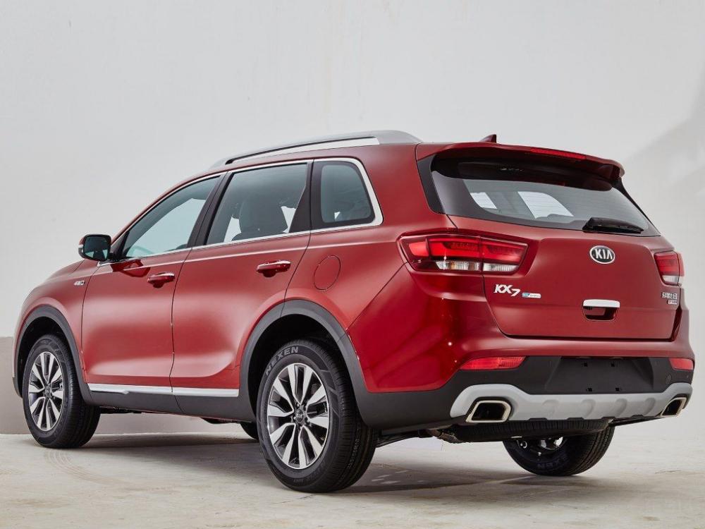 ���и��䳵���ϣ�ä����⡢CarPlay/CarLife���ܻ������������������μ��ȵȸ߶˹���ҲӦ�о��С�