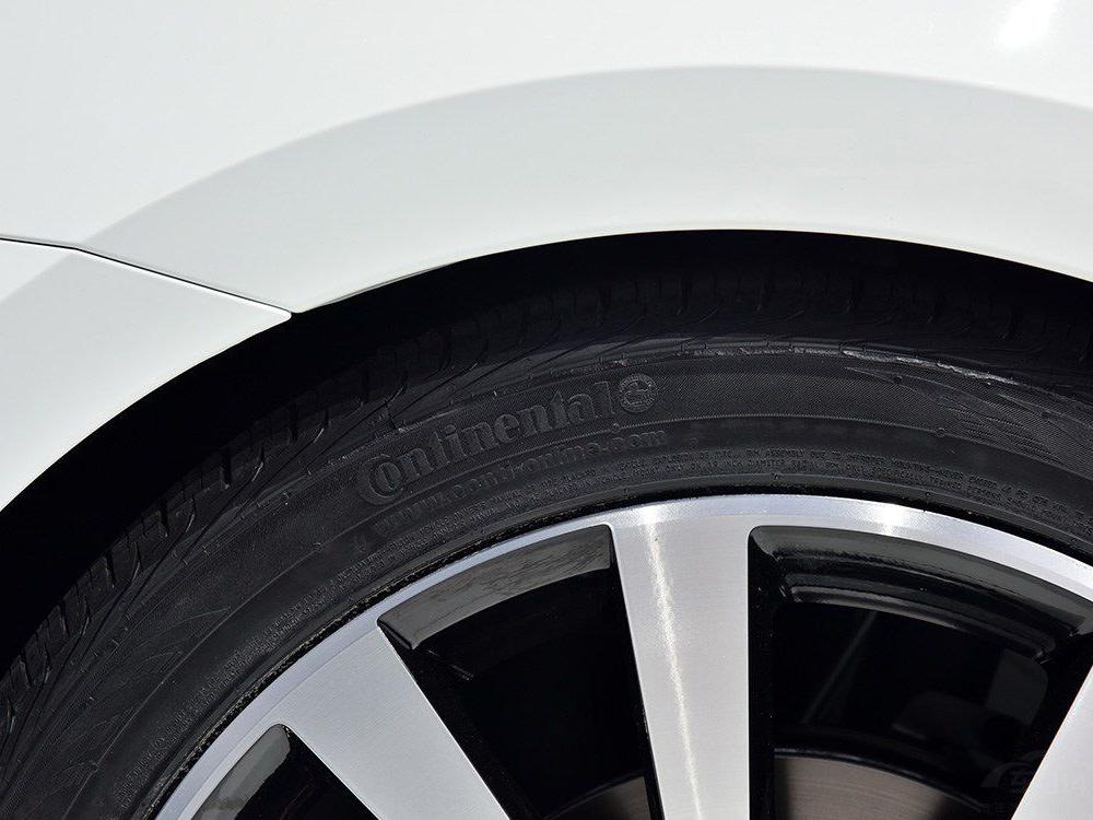 ���������Ĵ�ߴ���Ļ��ȷ������������