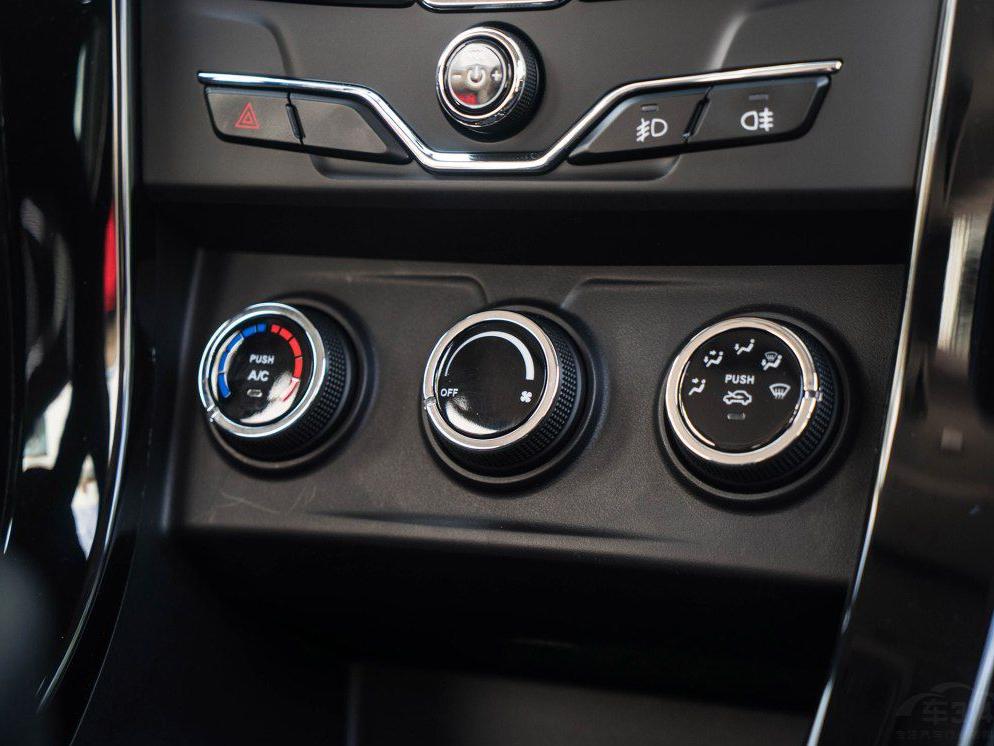 �������֣��³�����2.0T���ͺ�2.0T�������������