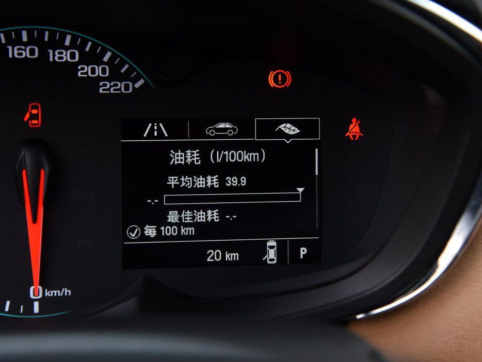 �¿�ѩ�����������1.4T������ѹ�������������Ϊ143����;�������棬ƥ��6������һ������䡣