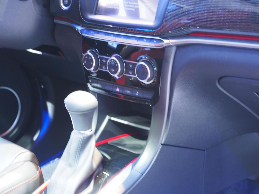 �����Դ���H6�Ƴ�������������ɹ��Ժ󣬾ͽ����ֲ��Խ�����չ�˿��������С��SUV����H2Ҳ�Ƴ�������泵�͡�