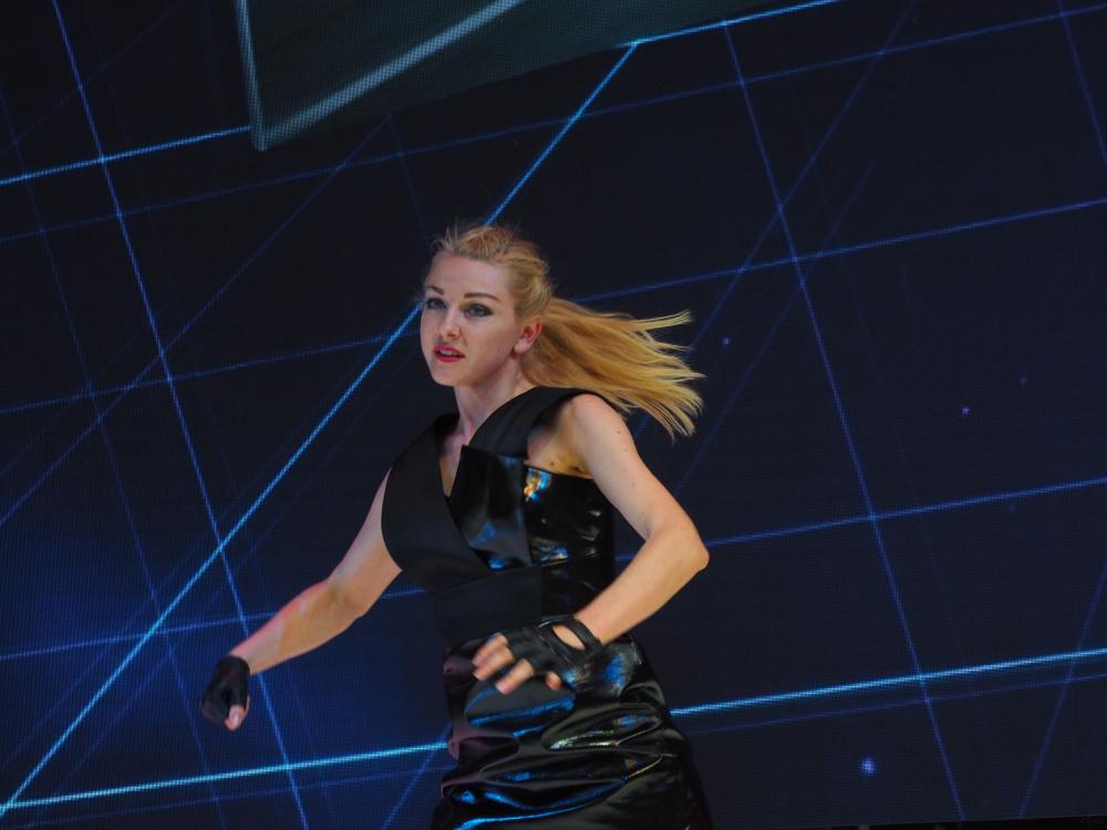 �·���˦���ˡ�