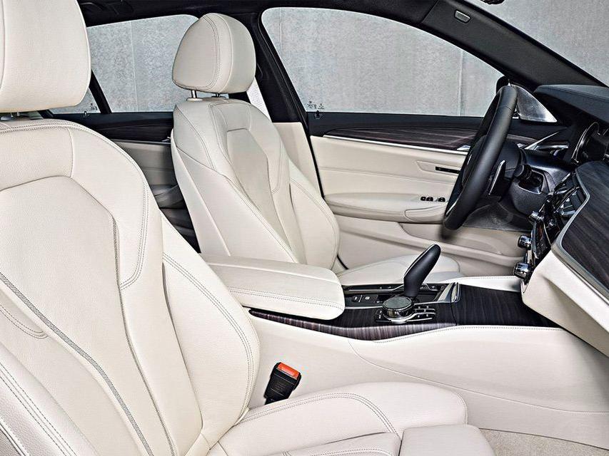 ��һ��5ϵ���а�ĺ����ݻ�Ϊ570�������������֧��4/2/4�����ָ�ŵ��������ݻ�������չ��1700����