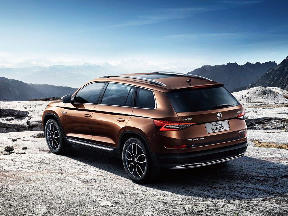 ���ǿ���˹�´����¼����Ƴ���һ��7������SUV�����ô��ڵ�MQBƽ̨���죬����˵����;��L��һ�ԡ������ֵܡ���